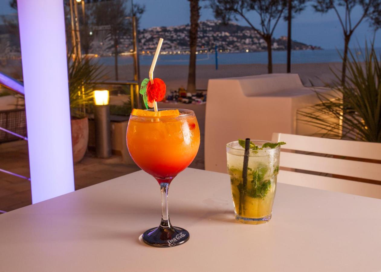 Hotel Monterrey Roses By Pierre & Vacances Luaran gambar